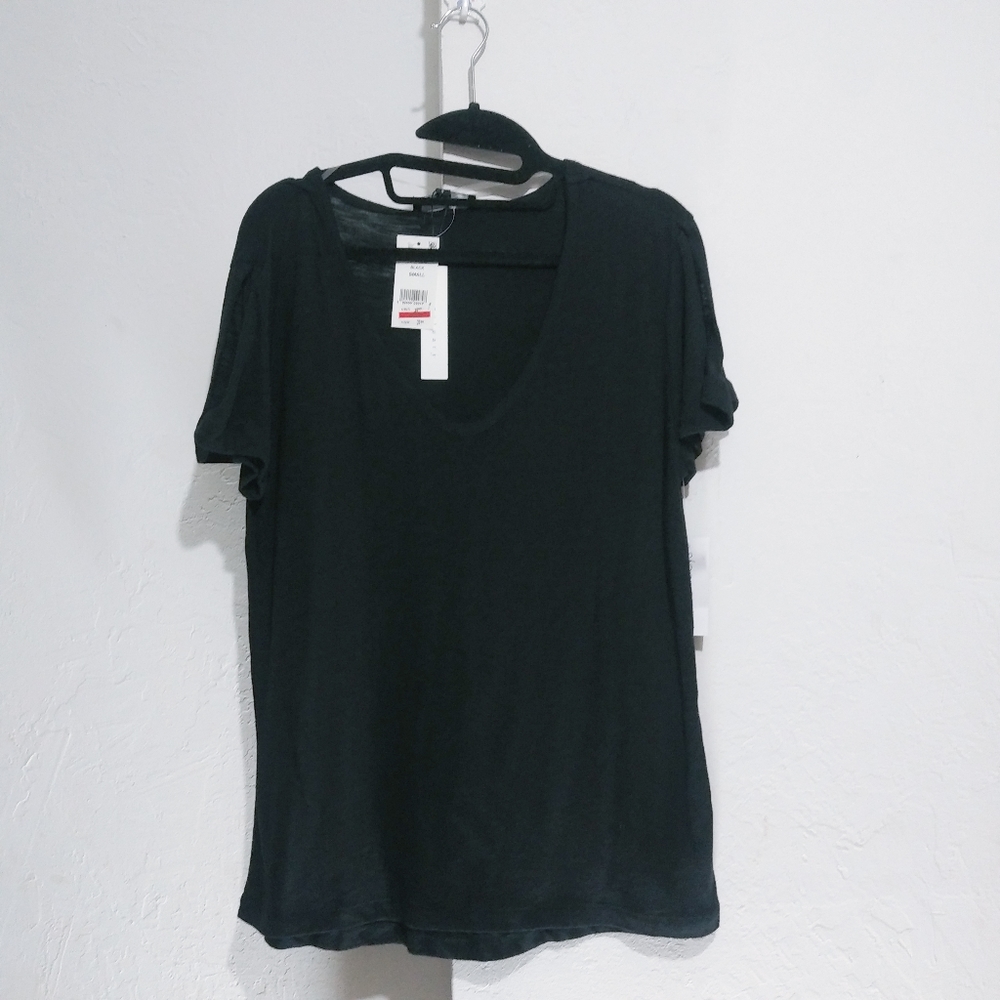 Sanctuary Top 
Size Small
Pit lay flat 19"
Length